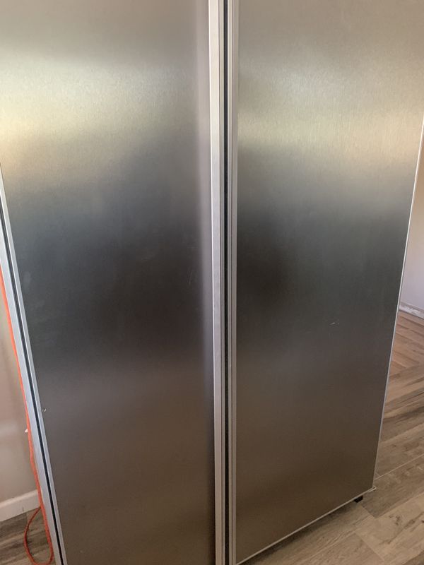 Sub Zero 48” built in fridge freezer model 532 for Sale in Phoenix, AZ OfferUp