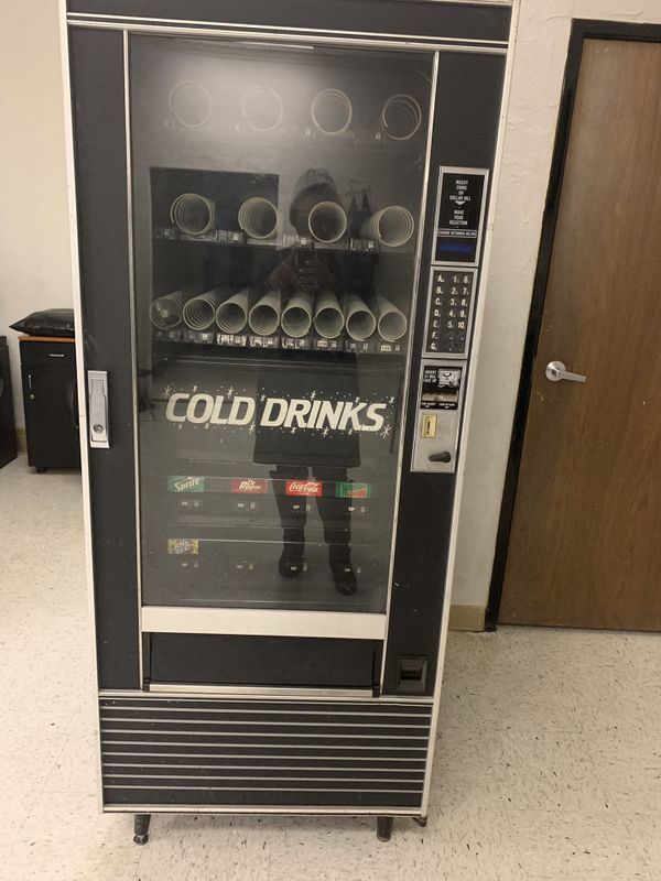 Vending machine combo for Sale in Arlington, TX OfferUp