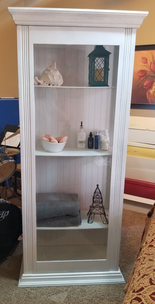 White display case for Sale in Scottsdale, AZ - OfferUp