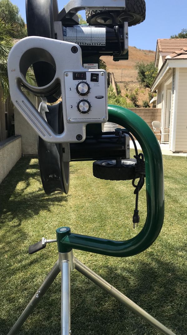 ATEC Casey Pro Baseball Pitching Machine for Sale in Chino Hills, CA