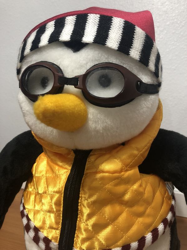 hugsy penguin soft toy