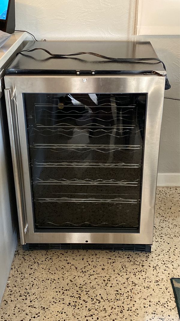 JennAir wine fridge for Sale in Belleair, FL OfferUp