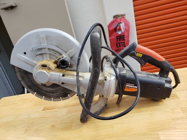 Evolution concrete saw ( electric) 10" for Sale in Federal Way, WA