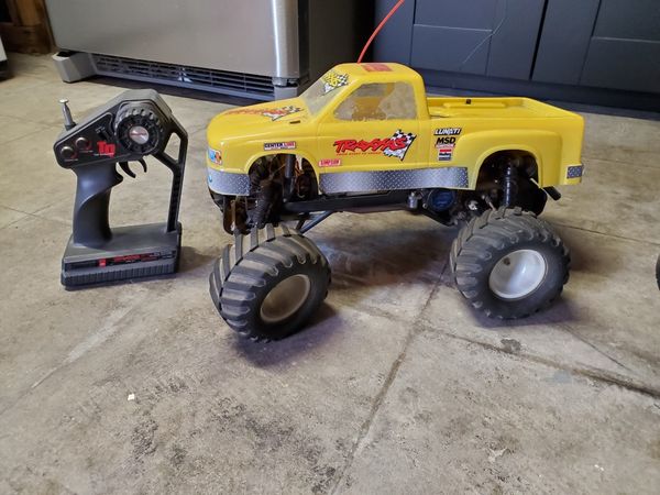 traxxas nitro stampede