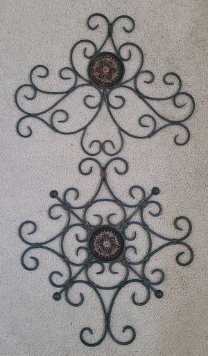 Interlude home collection iron wall decoration for Sale in Apopka, FL