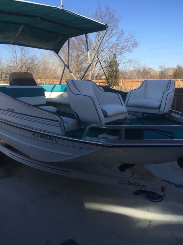 Boat 1996 Grumman sport deck for Sale in Frisco, TX - OfferUp