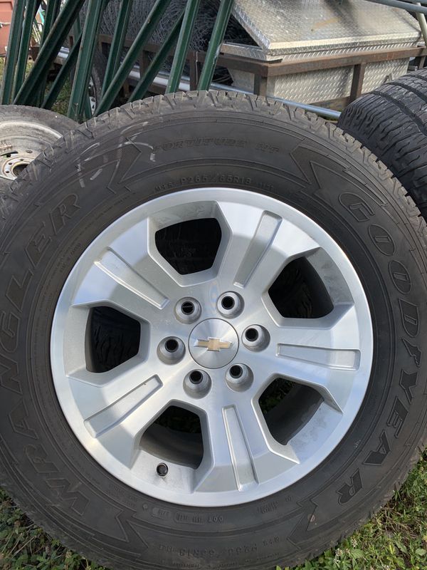 Chevy 6 lug 18” wheels rims and tires w lugs for Sale in Miami, FL ...