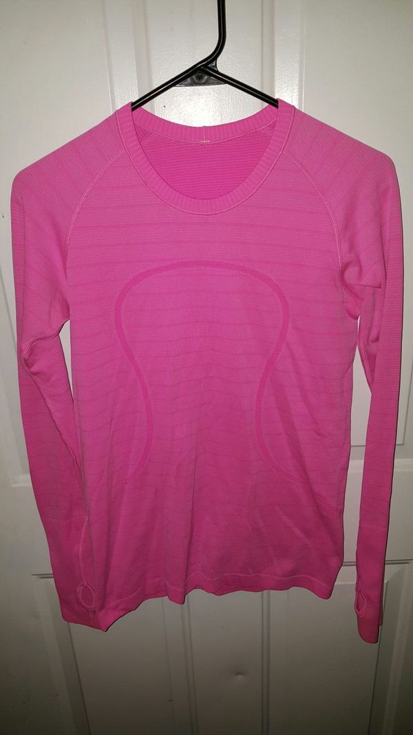 Lululemon-medium long sleeve shirt hot pink for Sale in Mill Creek, WA ...