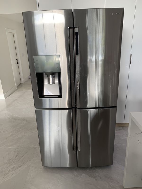 Samsung 4 door refrigerator with flex zone and show case for Sale in