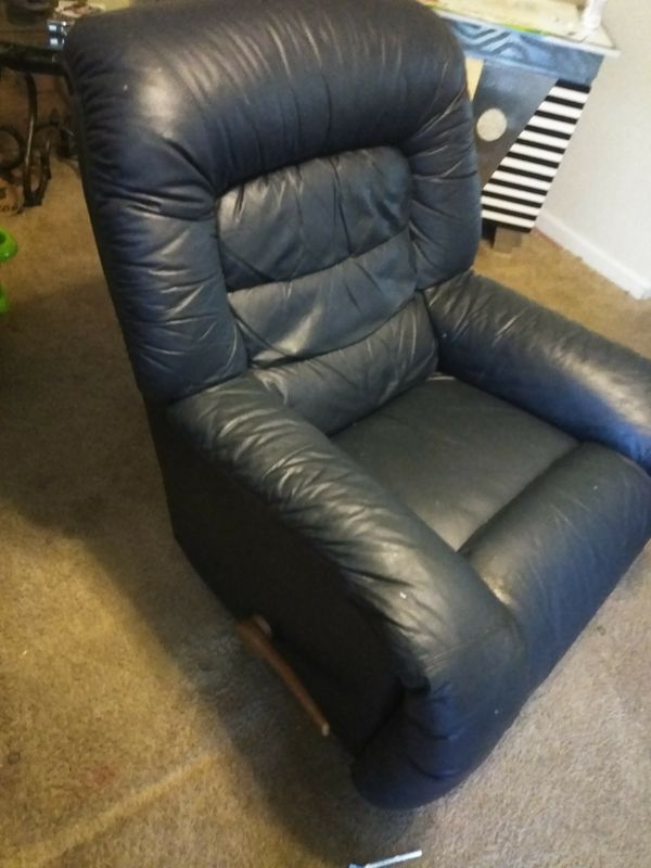 Navy Blue Lazy Boy Recliner for Sale in Raleigh, NC OfferUp