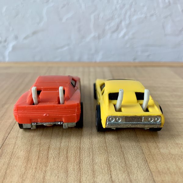 hot wheels pull back racers