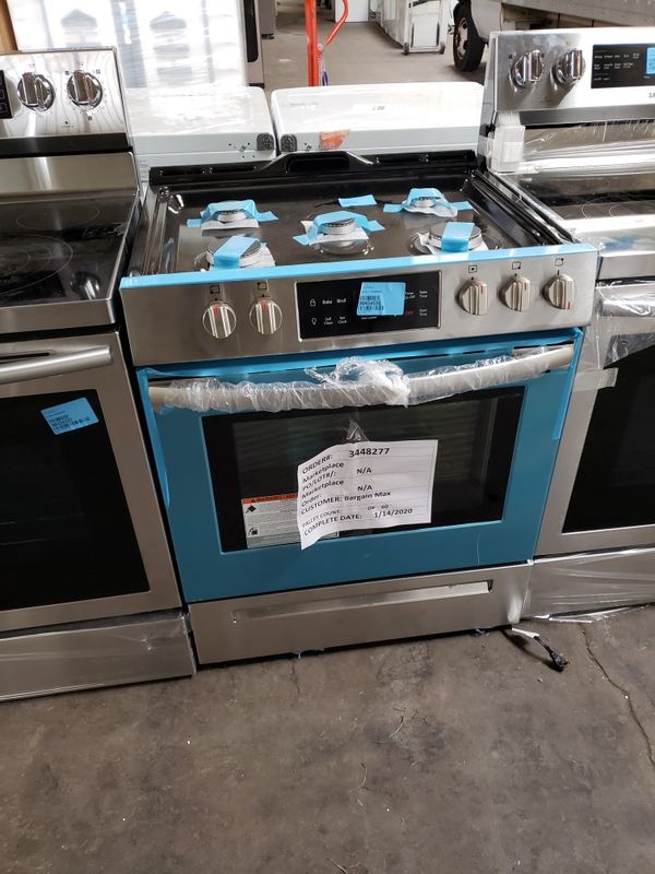 gas stove brand new Dent scratch for Sale in Jacksonville, FL OfferUp