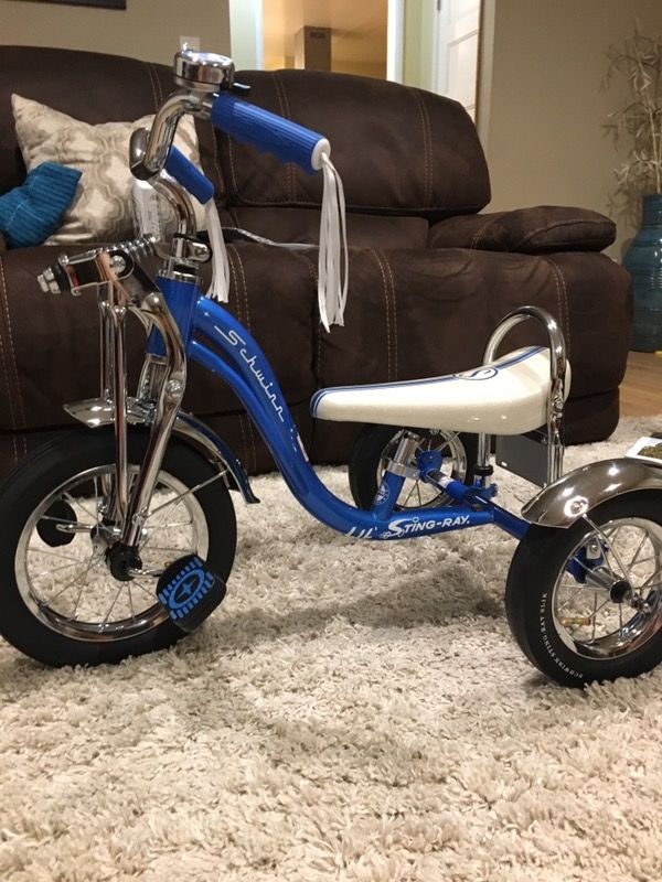 Schwinn lil stingray tricycle for Sale in Modesto, CA - OfferUp