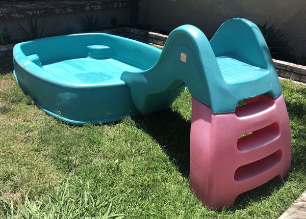 little tikes step 2 big splash center