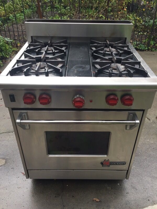 Wolf gourmet 30" gas range for Sale in San Leandro, CA OfferUp