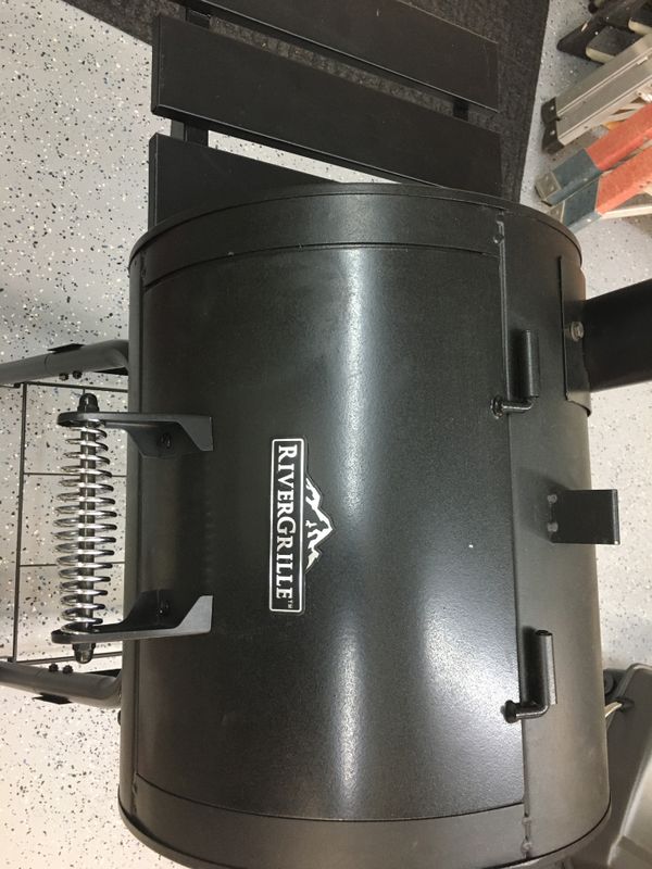 River grille Desperado Charcoal Grill for Sale in Glendale, AZ OfferUp