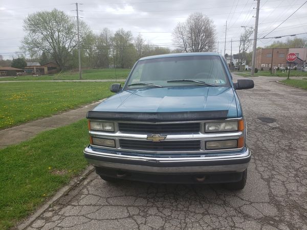 1997 Chevy 1500 ext cab 4x4 5.7 v8 automatic for Sale in Youngstown, OH - OfferUp 1997 Chevy 1500 ext cab 4x4 5.7 v8 automatic for Sale in Youngstown, OH - OfferUp