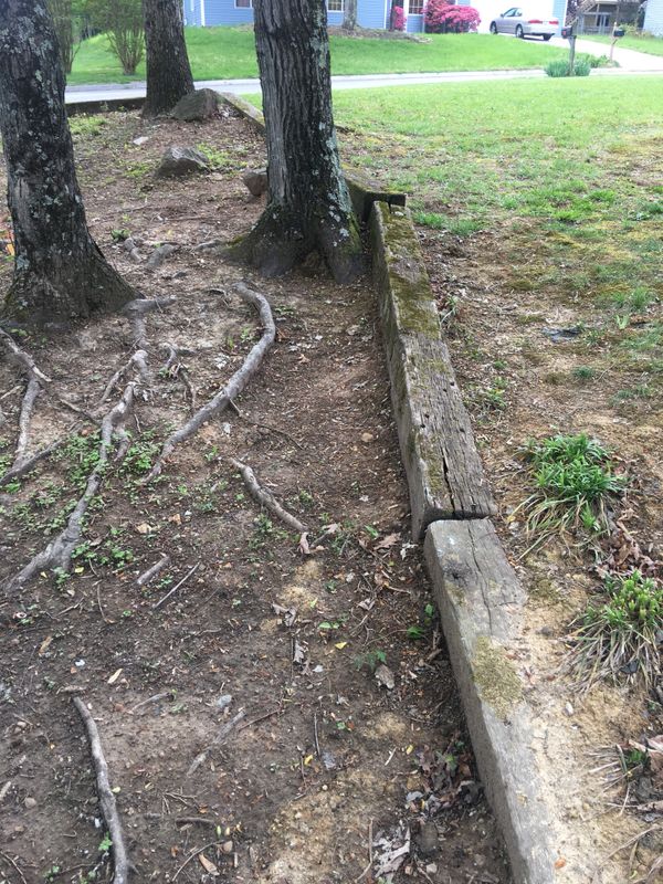 Free 8X8 Railroad Ties for Sale in Knoxville, TN - OfferUp