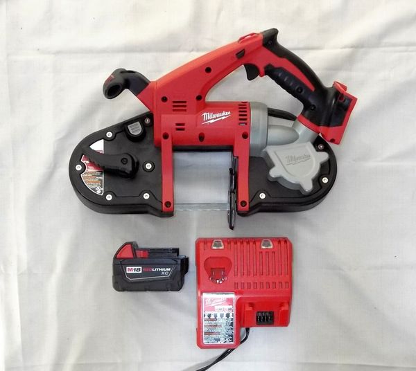 Milwaukee M18 Band Saw Kit 262920 for Sale in Federal Way, WA OfferUp