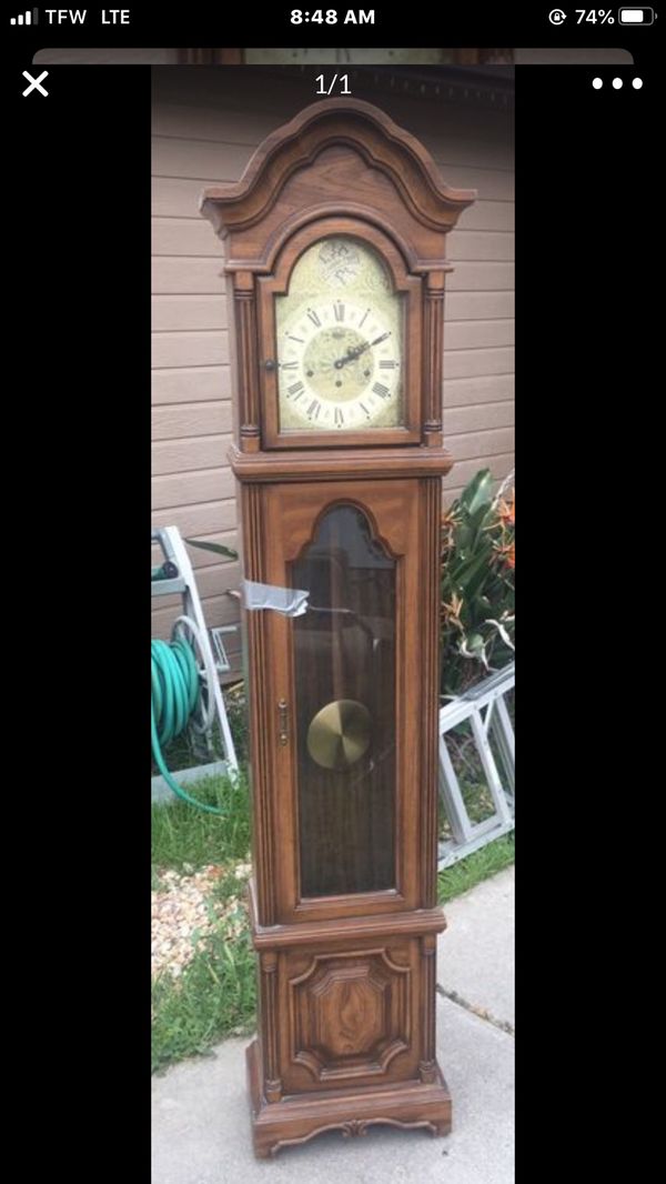 Pearl Grandfather Clock for Sale in Riverbank, CA OfferUp