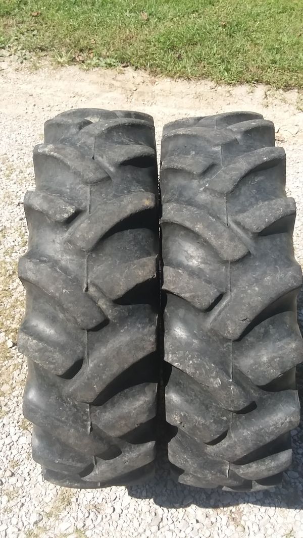 2 used tractor tires still has good tread left pick up only 30 . 8x16