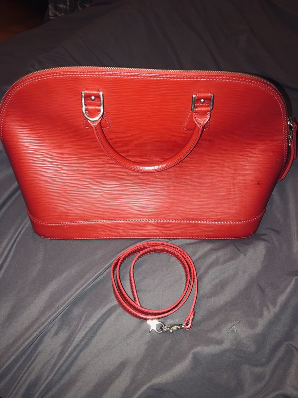 Fiore Vintage Red Genuine Leather Crossbody Handbag Purse (Made In Italy) for Sale in Whittier ...