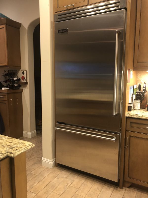 Viking 36” Refrigerator for Sale in Huntington Beach, CA OfferUp