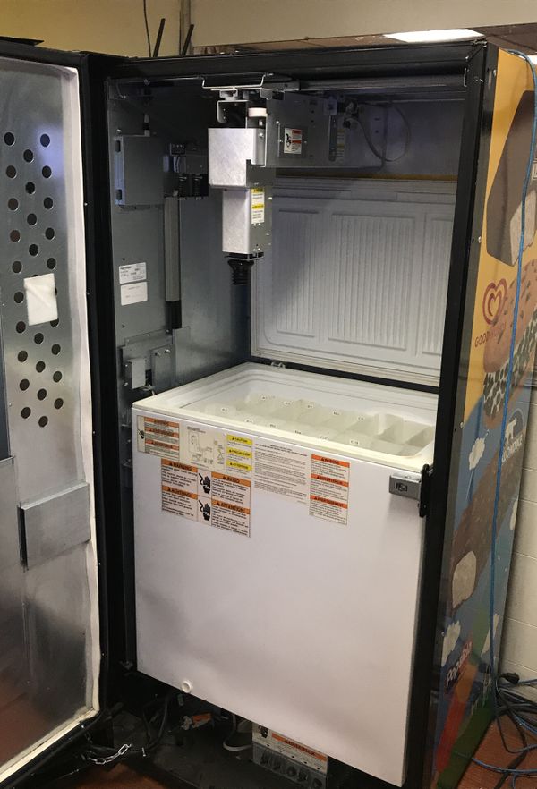 Ice Cream vending machine for Sale in Los Angeles, CA OfferUp