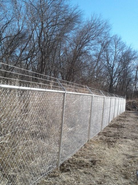 CHAIN LINK FENCE,WOOD FENCE,T POST FENCE,METAL FENCE for Sale in Dallas ...