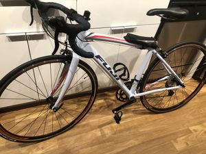 Woman’s Fuji road bike small for Sale in Seattle, WA