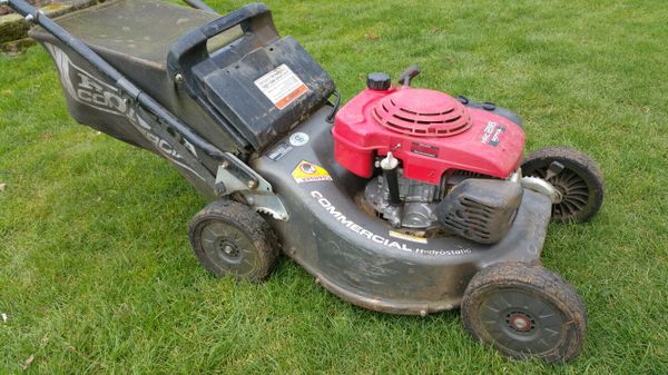 Honda COMMERCIAL HRC216 Lawn Mower Hydrostatic Shaft Drive for Sale in ...