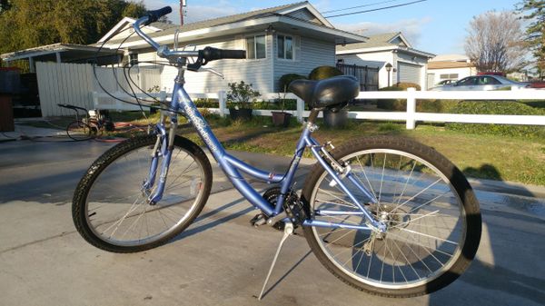 Diamondback Serene Citi Classic 21 Speed Women S Sport Comfort