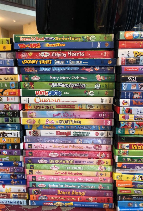 150+ DVD movie DVD’s Lot Disney Nickelodeon kids favorites for Sale in ...