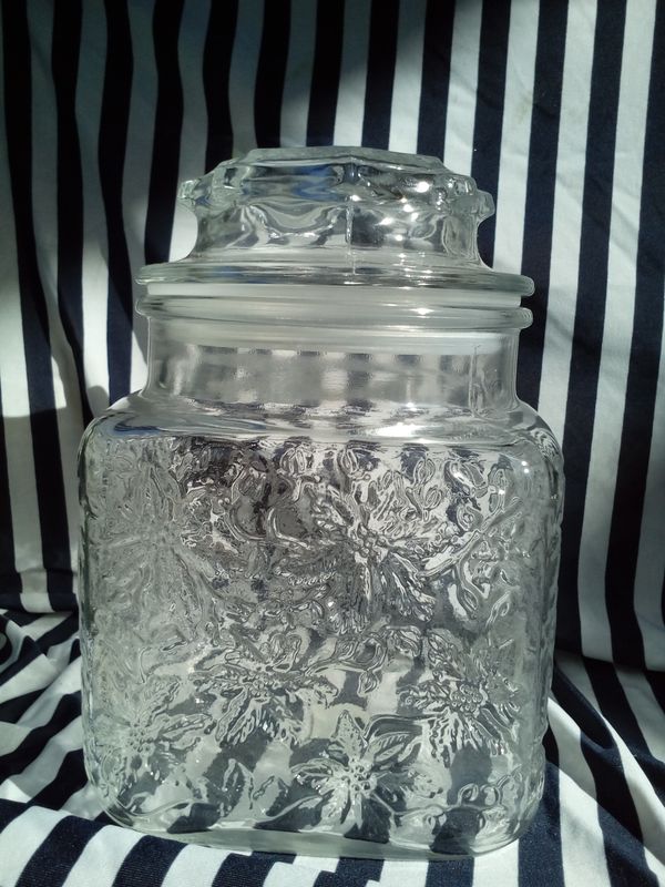 PRINCESS HOUSE FANTASIA 2PC CRYSTAL CANISTER SET for Sale in Santa Ana