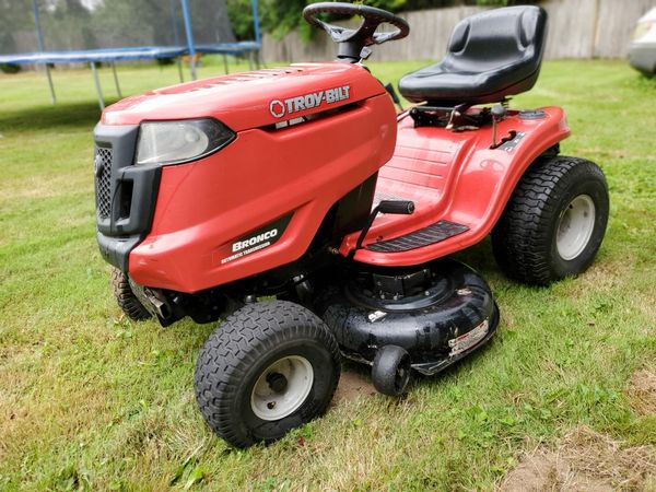 2013 Troy Bilt Bronco riding lawn mower for Sale in Bothell, WA - OfferUp