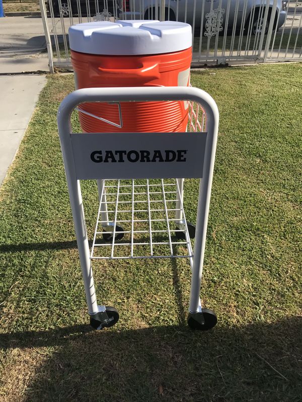 Gatorade Single Sidelines Cooler Cart for Sale in Los Angeles, CA - OfferUp