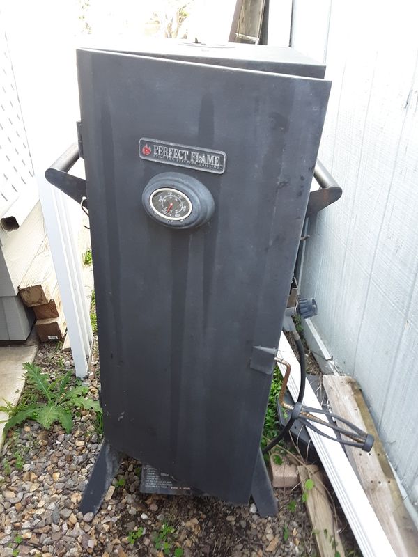 Cast iron smoker for Sale in San Marcos, CA - OfferUp