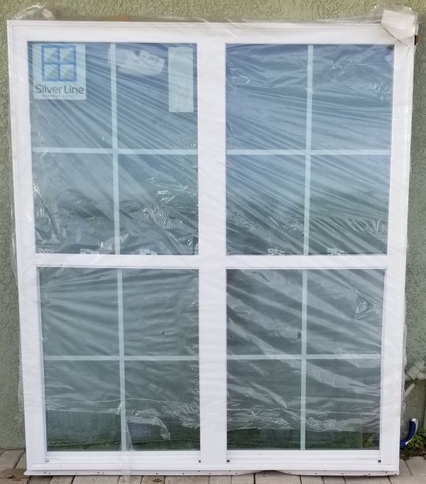 Silver Line by Anderson Vinyl Window with Grids for Sale in Heathrow