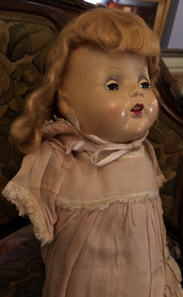 Haunted creepy antique doll - Victorian - spooky for Sale in Seattle