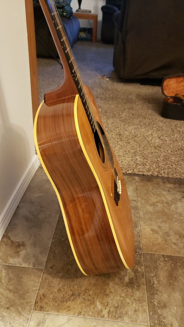 LYS Canadian style acoustic guitar for Sale in Puyallup, WA OfferUp
