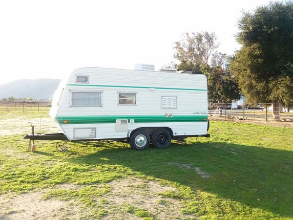 1983 wilderness travel trailer