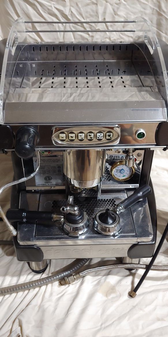 Danesi Lira Espresso machine with water softener for Sale in Pompano Beach, FL - OfferUp