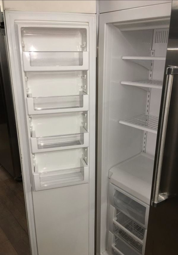 Viking Professional 48” inch BuiltIn Fridge / Refrigerator Side by