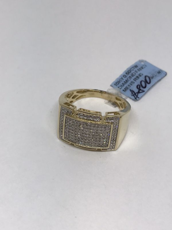 10k y/gold 0.50ct diamond men’s ring for Sale in Renton, WA - OfferUp