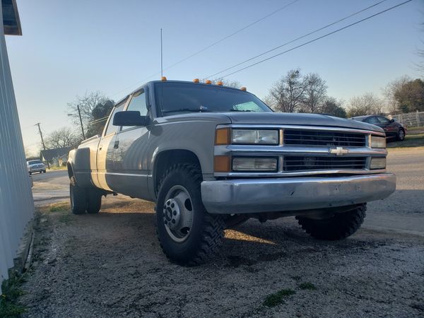 98 CHEVY 3500 DUALLY for Sale in Fort Worth, TX - OfferUp