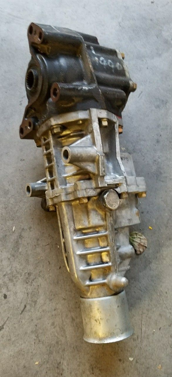 Mitsubishi Eclipse/Talon AWD transfer case 4G63 for Sale in Las Vegas