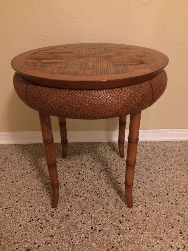 Tommy Bahama Style Coffee Table and End Table for Sale in Clearwater