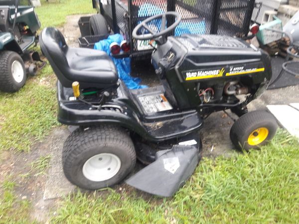 Yard Machine riding lawn mower 42 inch cut for Sale in Lakeland, FL ...