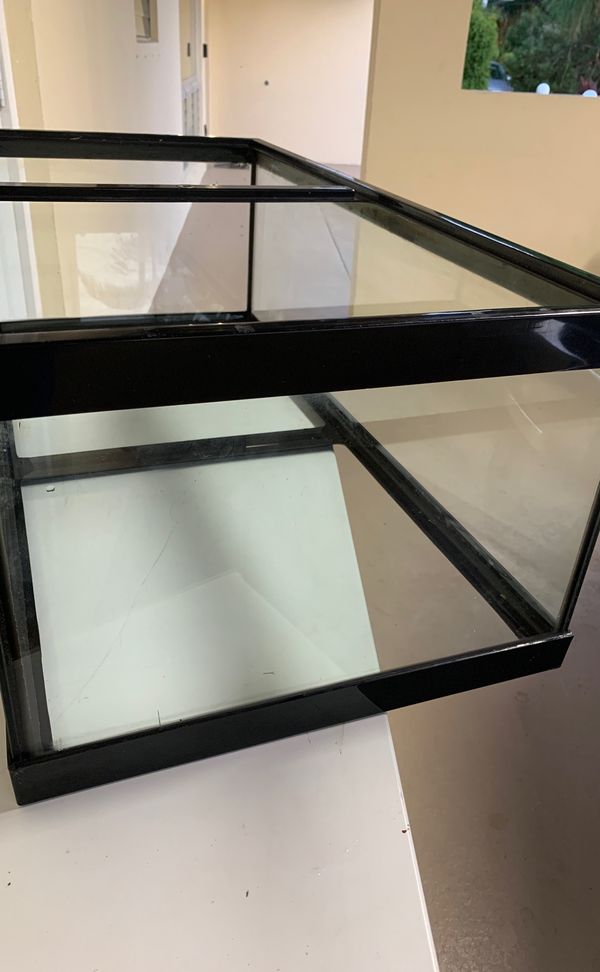 30 gallon breeder tank for Sale in Deerfield Beach, FL