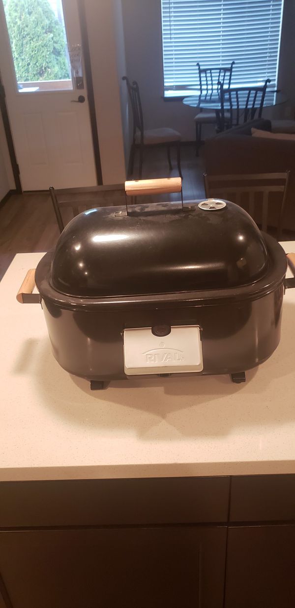 Rival KC Electric Smoker for Sale in Everett, WA - OfferUp